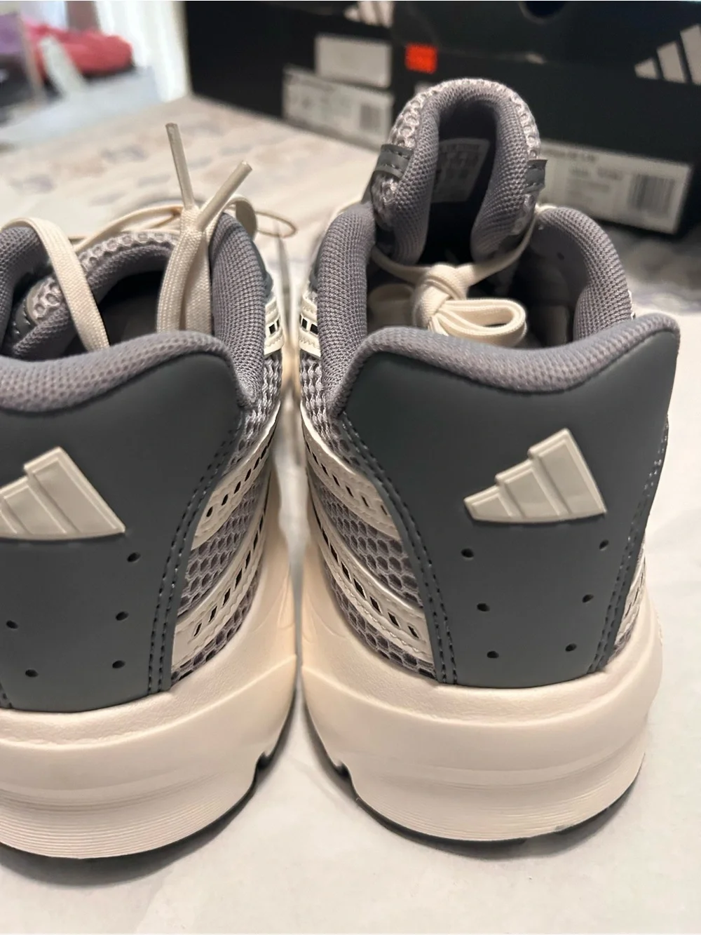 adidas Technochaos 2000 Gray and White Men's Athletic Shoes